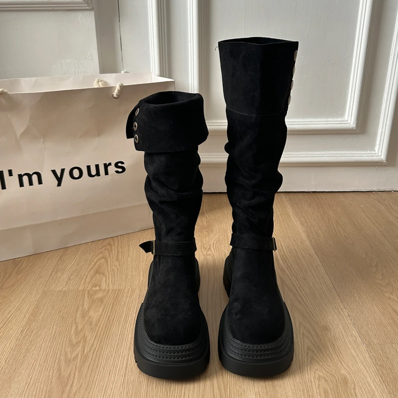 Retro Ruched Leather Long Boots for 2026 Winter, Fashionable and Versatile Style Round Head Platform Thick-soled Women's Boots