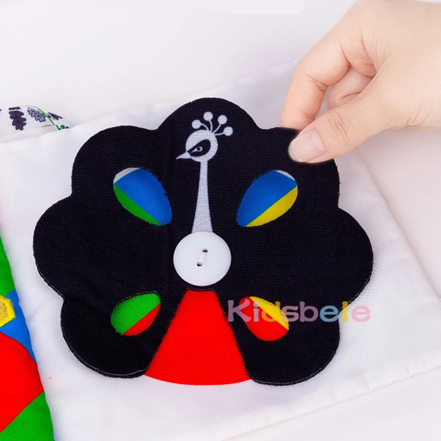 Libro in stoffa morbida per bambini con code di animali, pagine sensoriali increspate Libro di apprendimento ad alto contrasto per neonati, giocattolo da appendere per passeggino/culla