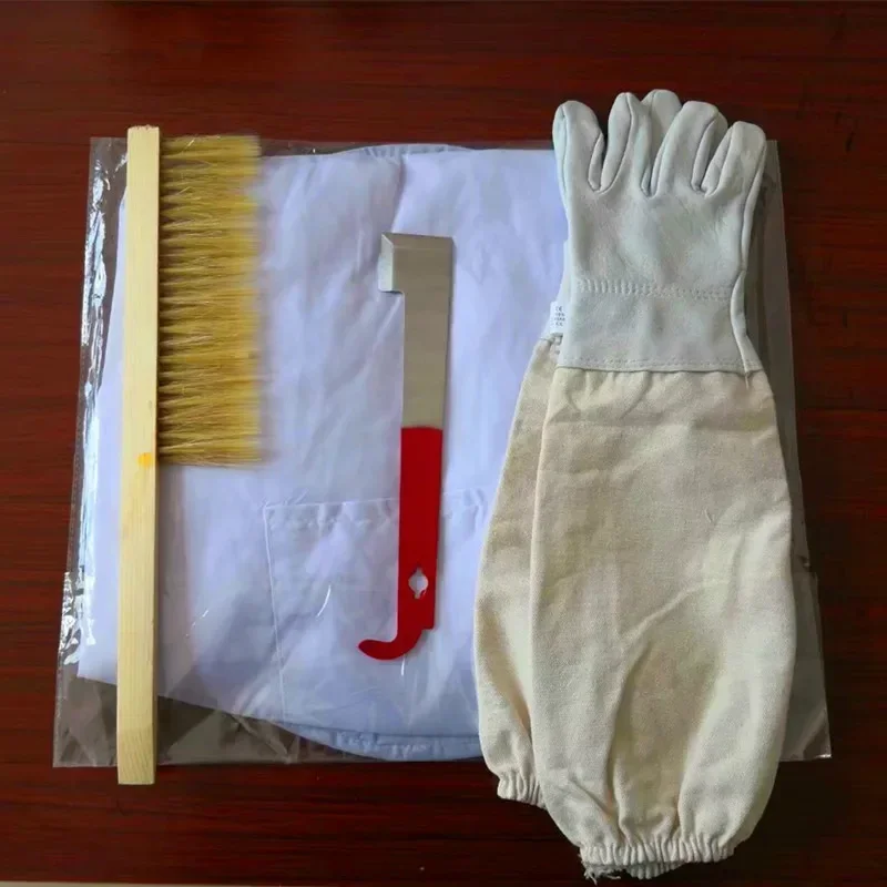 

Набор для пчеловодства: защитный костюм, перчатки, скребок J, щетка для уборки пыли