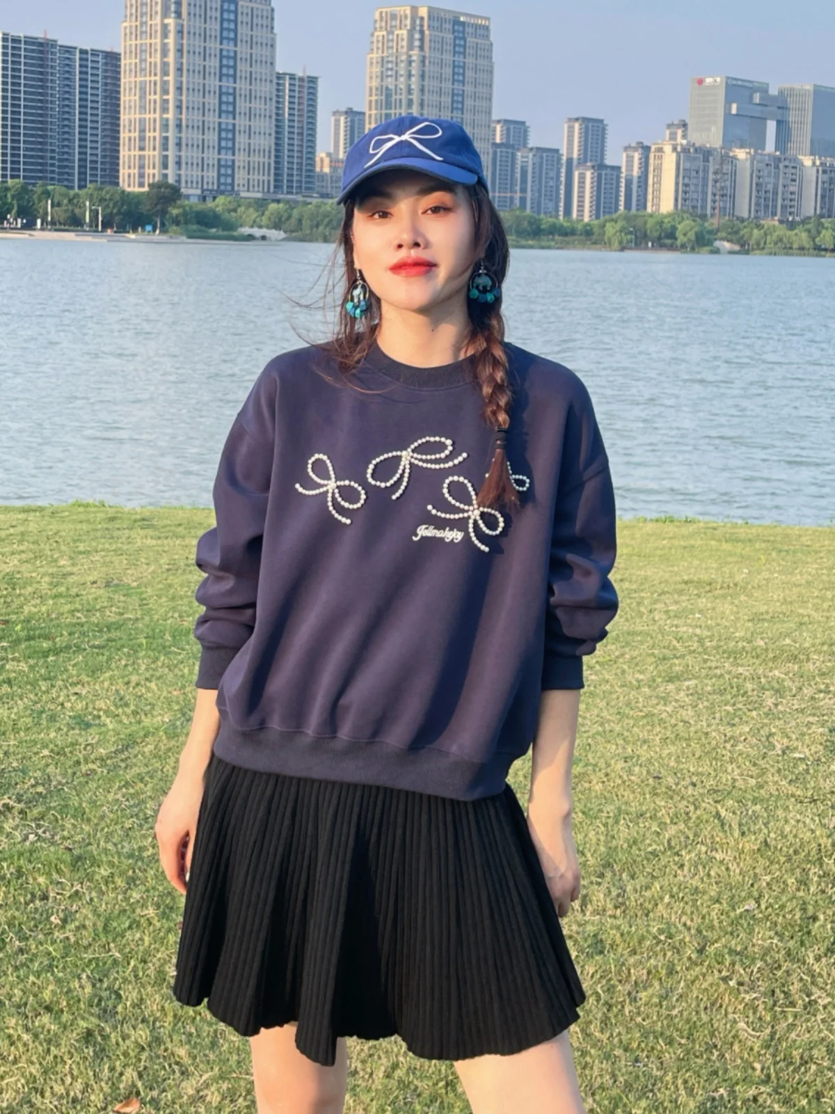 

Премиальный свитшот с круглым вырезом и узлом, свободного кроя, стройнящий, женский, в корейском стиле, с длинными рукавами, цветной