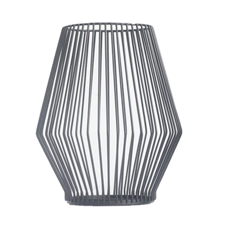 High Quality Black Metal Creative Diamond Shape Scented Candle Holder