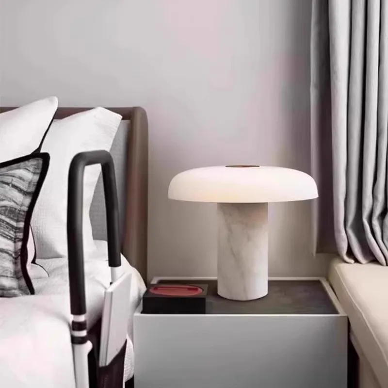 Post-Modern Minimalist Marble Table Lamp Nordic Designer Model Room Living Room Art Bedroom Bedside Glass Lamp