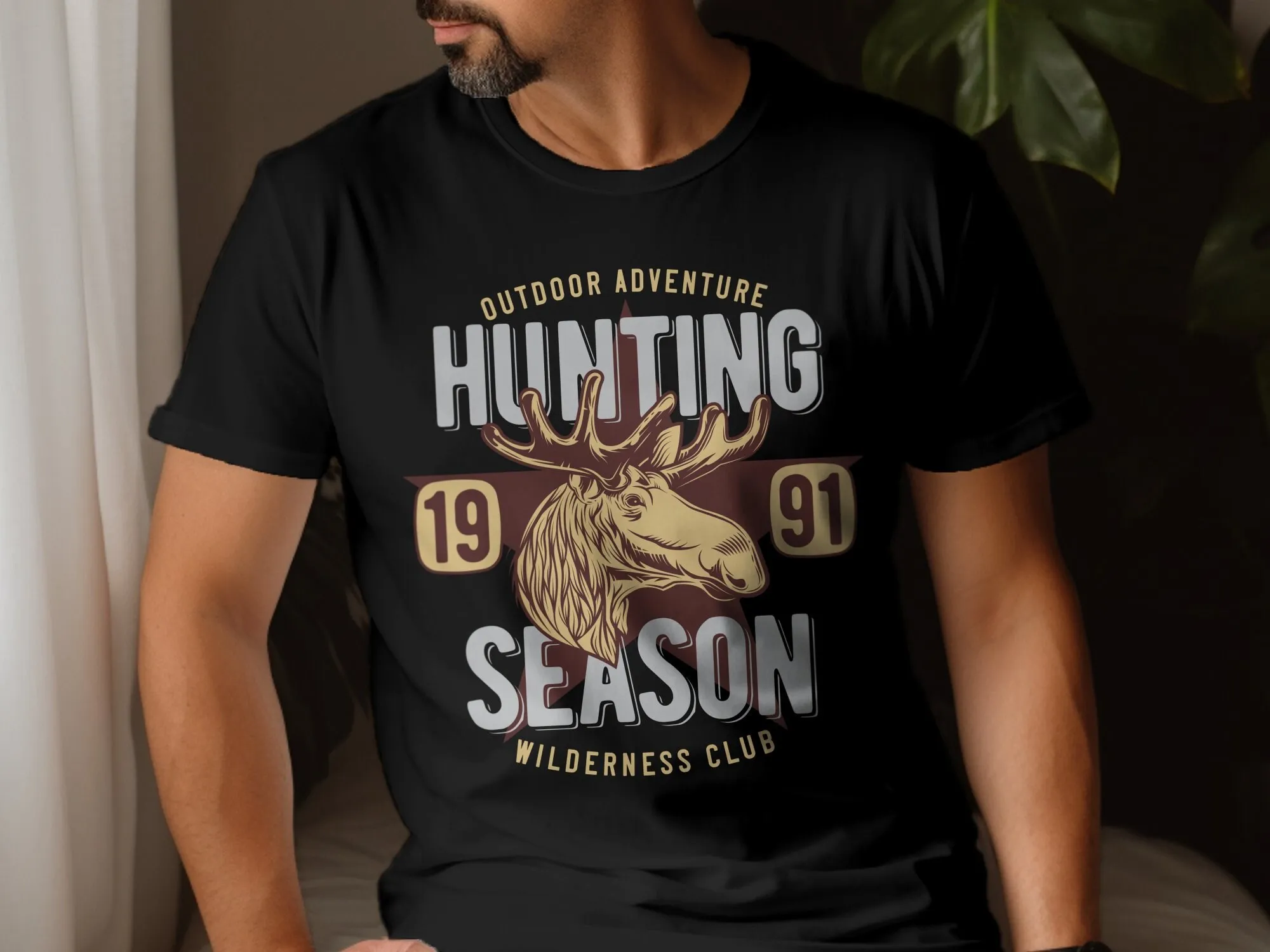 Vintage Hunting Season 1991 T Shirt Outdoor Adventure Moose Wilderness Club Casual Top Hunt Apparel