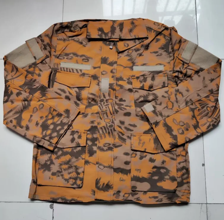 German Palm Pattern Camouflage Uniform Autumn Brown Include Jacket Pants Man