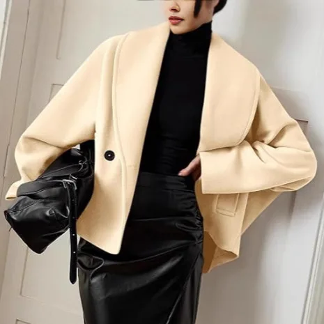 Women Lapel Batwing Sleeve Short Wool Coat Loose Solid Cropped Outerwear Autumn Winter Street Shopping New Office Casual Outfit