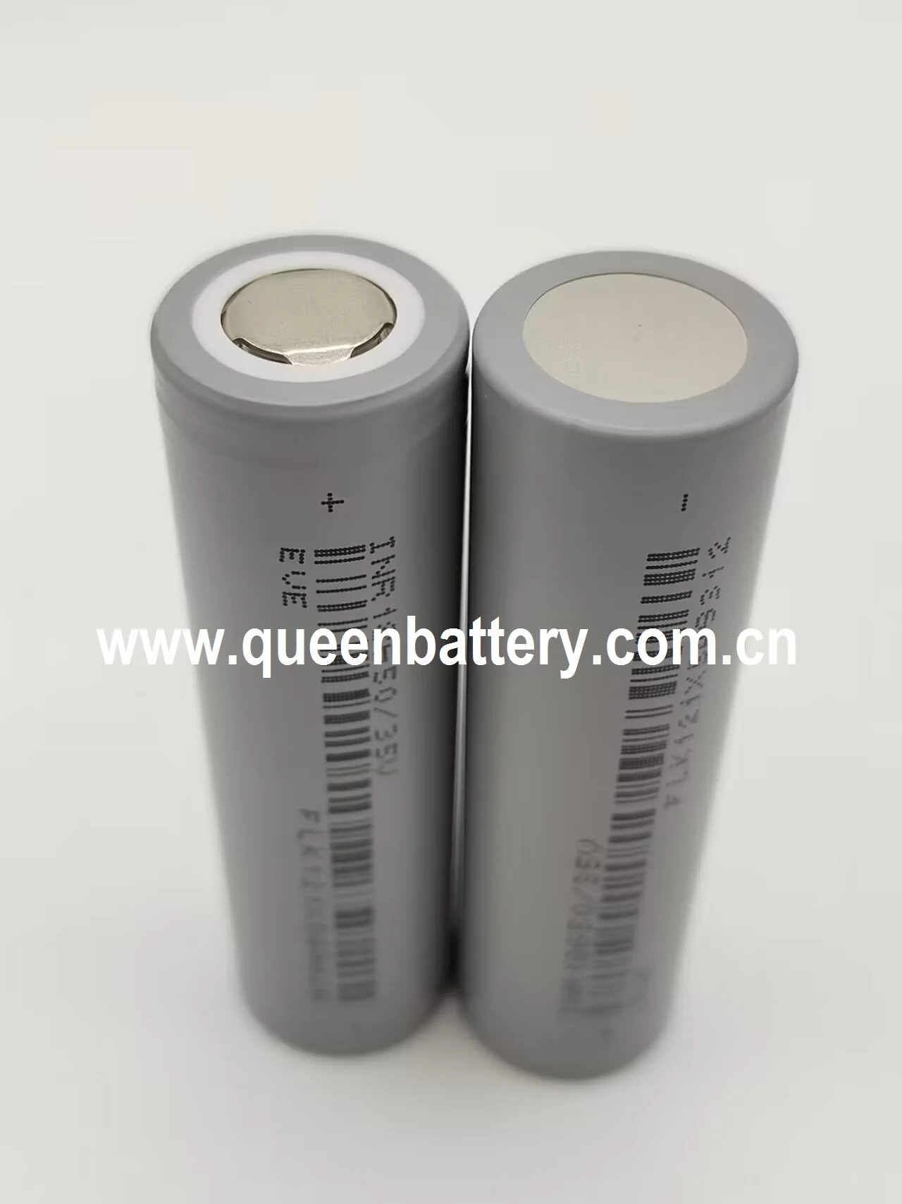 (200pcs/lot free shipping)EU STOCK!!18650 35V INR18650/35V ICR18650/35V 3.6V 3.7V 4.2V 3500mah 10A 3C battery cell