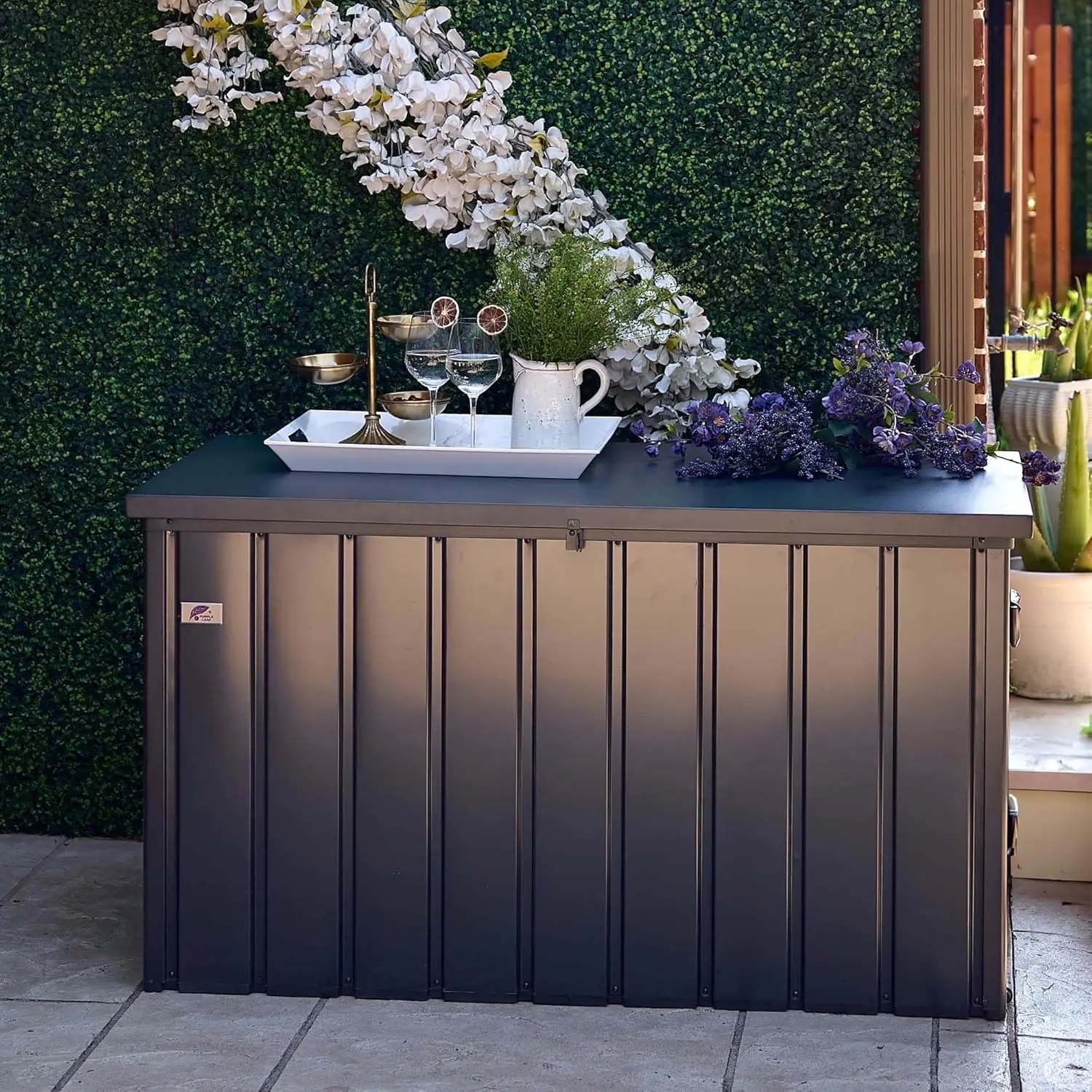 

Outdoor Deck Box 120 Gallon Waterproof Lockable Storage Box Container with Lid Deck Organization for Patio Cushions