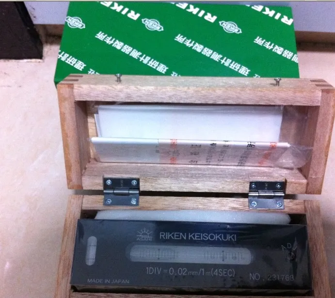 RIKEN Japan Riken 150MM/200MM a variety of strip-type level meter level sensitivity 0.02