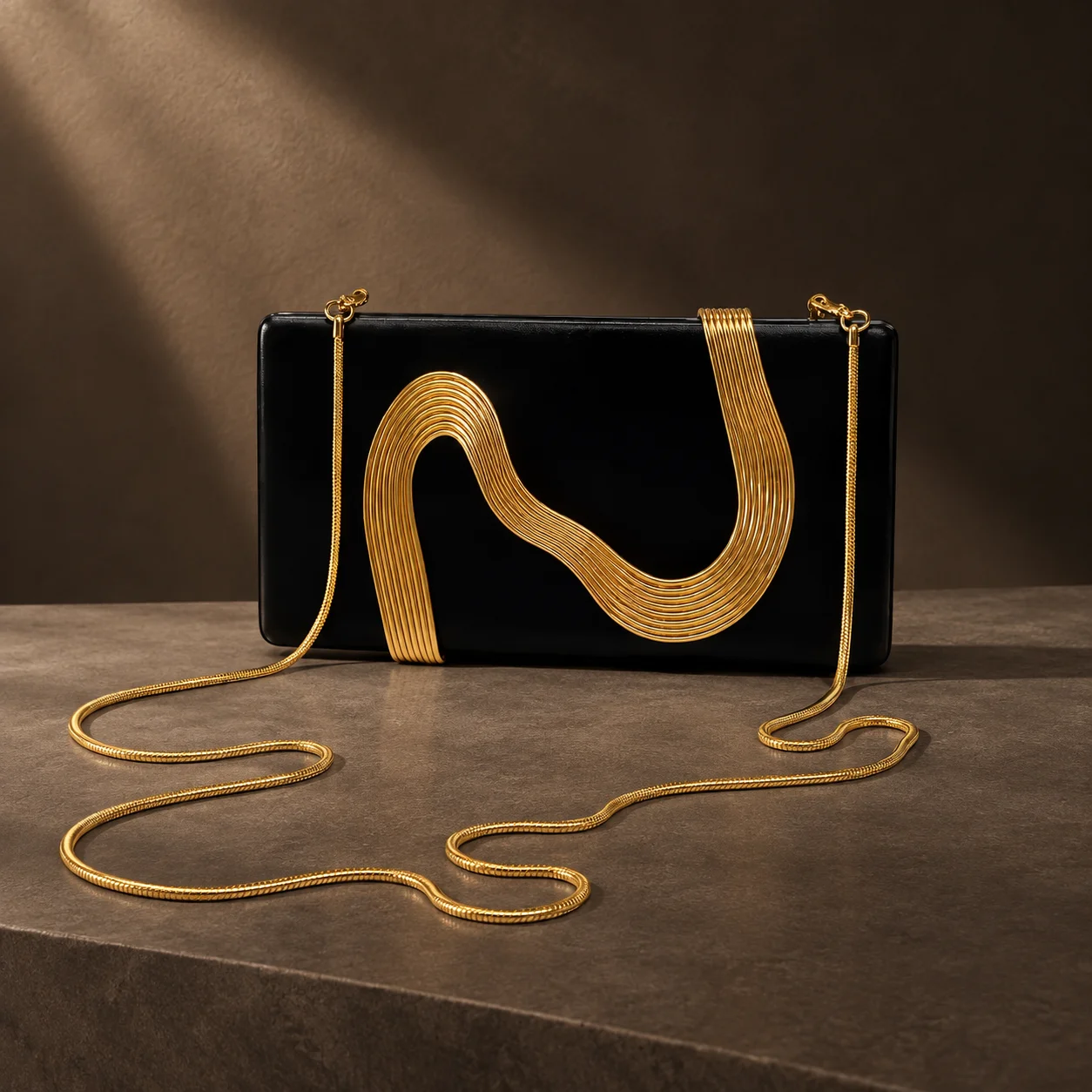 Hard Shell Evening Clutch Bag 19.5cm Metallic Wave Box Purse Luxury Party Wedding Handbag With Detachable Chain Strap For Women