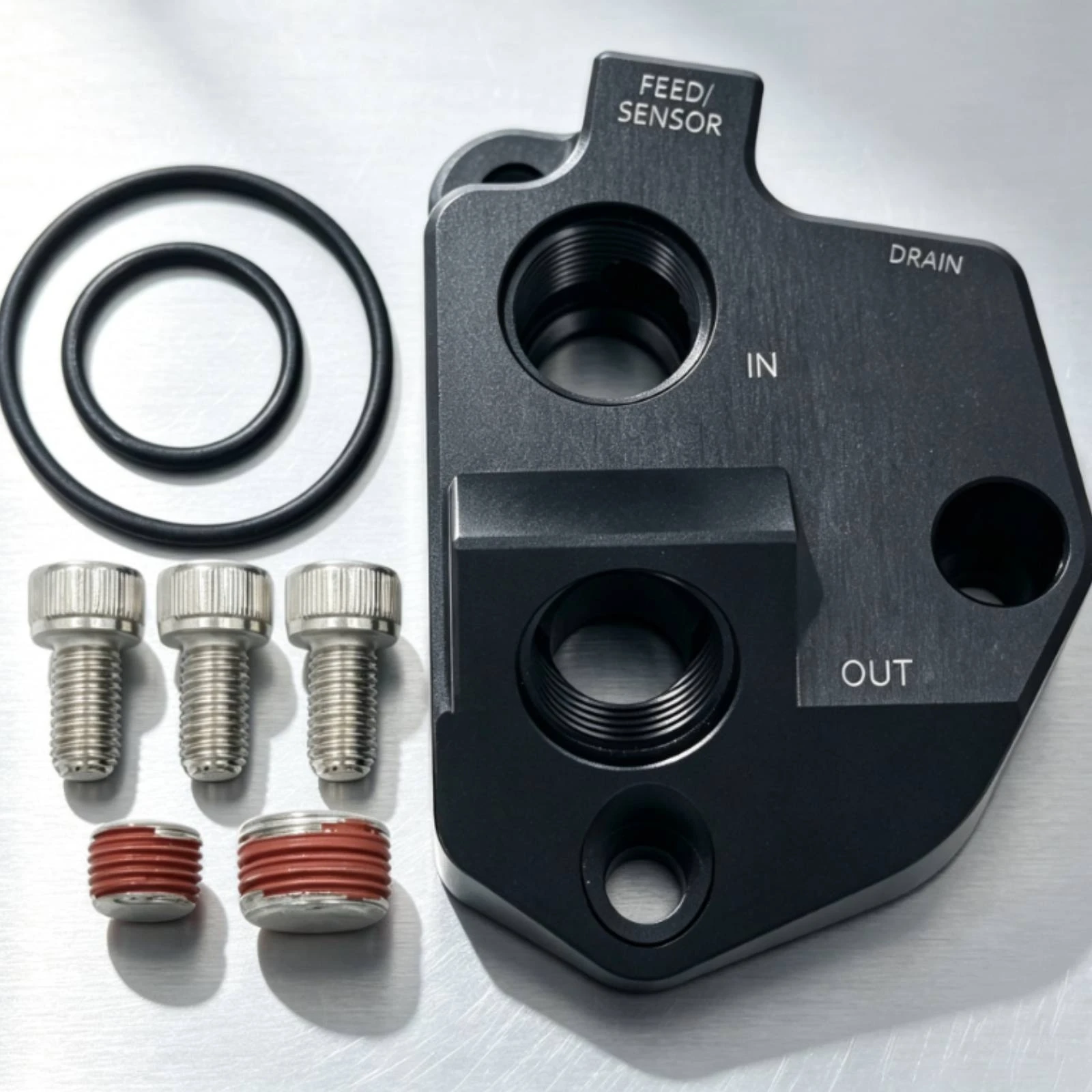 Oil Filter Relocation Adapter Machined Oil Filter Relocation Adapter Kit Bolt-on Rugged for Car Enthusiasts, Engine Bay Plumbing