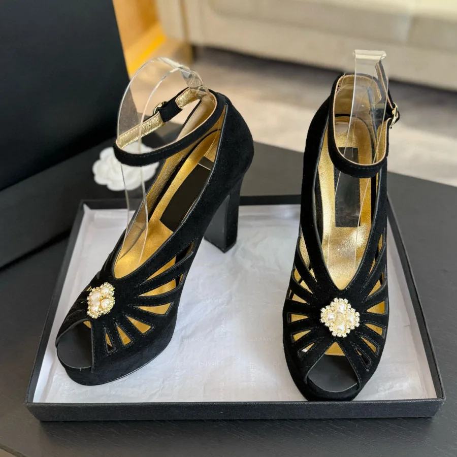 Peep Toe Hollow Sandals Platform Block High Heels Ankle Straps Fashion Women Rhinestone and Pearls Decor Summer Design Shoes