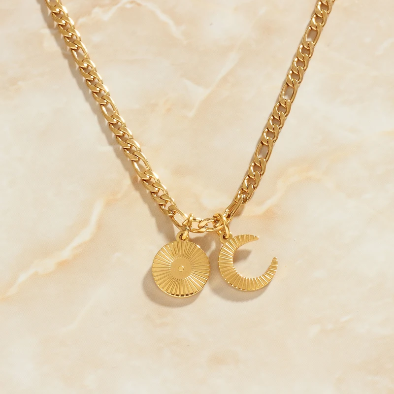 SOMMAR Best Gift Gold Plated Perfume women pendants Sun, Moon, Tarot cards choker jewelry display