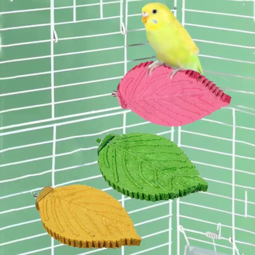 

Easy Installation Leaf Shape Parrot Perch Resin Non-slip Bird Cage Perch Dopamine Wear-resistant Bird Rest Station Aviary