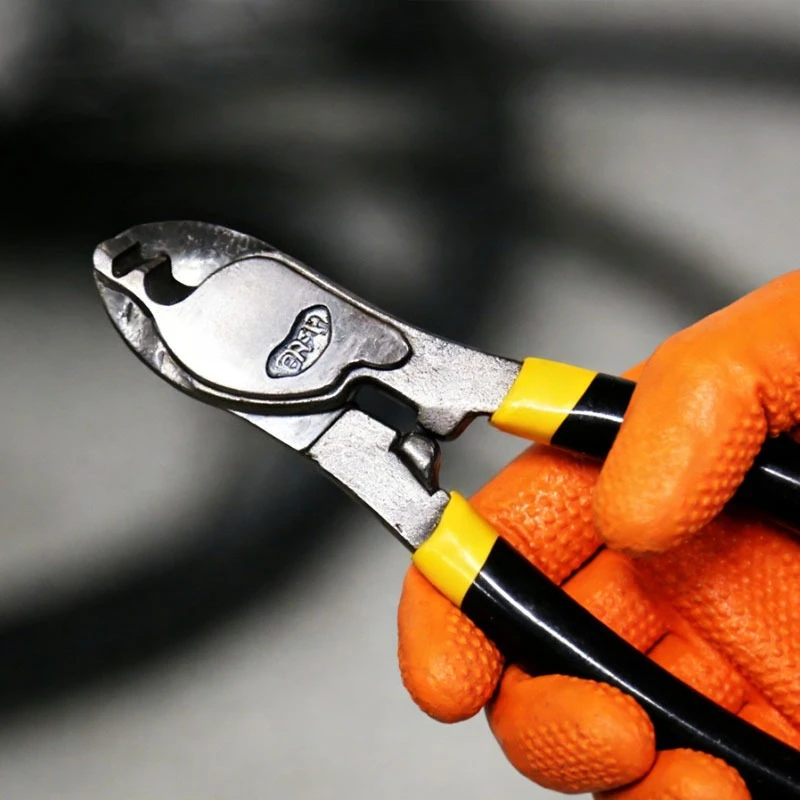 Electrician Scissors Cable Cutting Tool Multi-function Wire Twisting Crescent Wire Cutter Cable Cutter and Wire Stripper Pliers