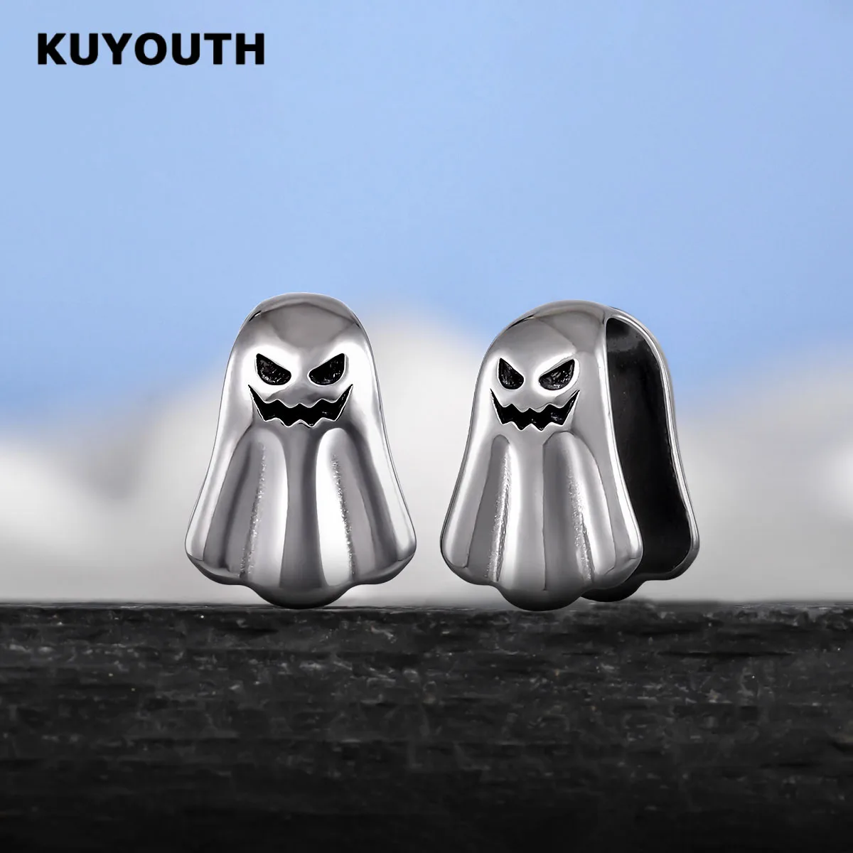

KUYOUTH Halloween Gothic Spooky Ghost Ear Weights - Hypoallergenic Stainless Steel Ear Expander 1Pair