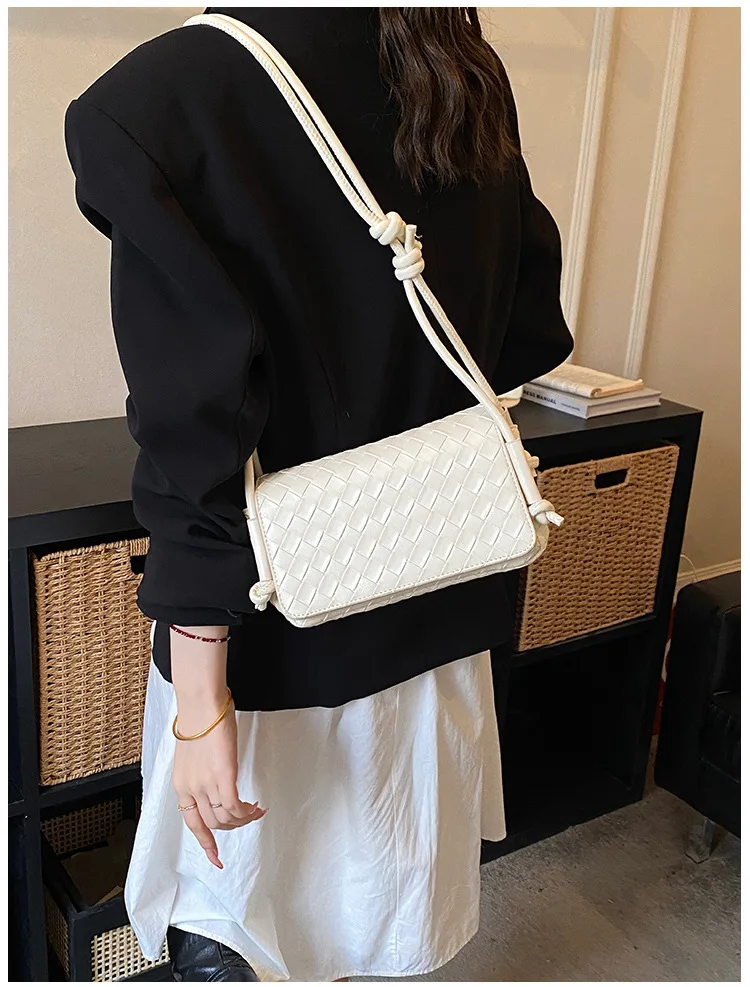Bolso Bandolera Y2K para Mujer, Modelo LinJ2026, Tejido, de un Solo Hombro, Pequeño y Cuadrado, Bolso de Mano Moderno, Exclus...