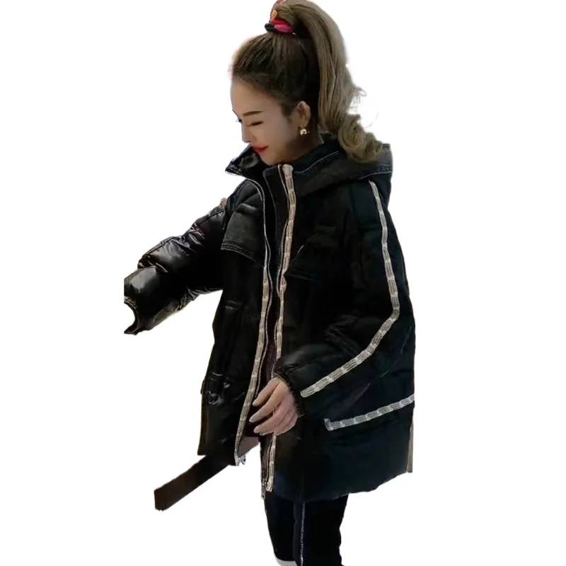 

European Design Down Cotton Clothes New Niche Splicing Fluff Embroidery Age-reducing Bread Clothes Medium and Long Loose Clothes