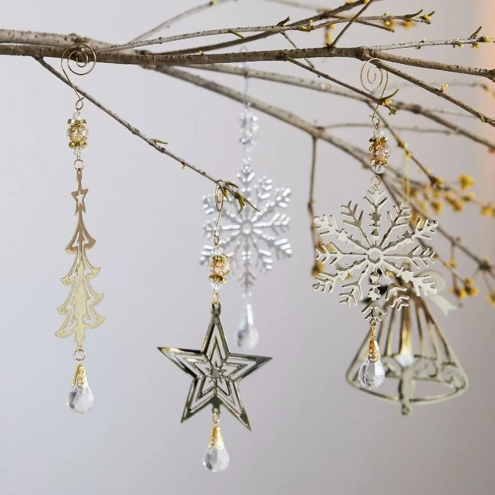 Iron 3D Christmas Snowflakes Pendant Three-dimensional Glitter Christmas Tree Hanging Ornaments Reusable Plating Gold/Silver 4