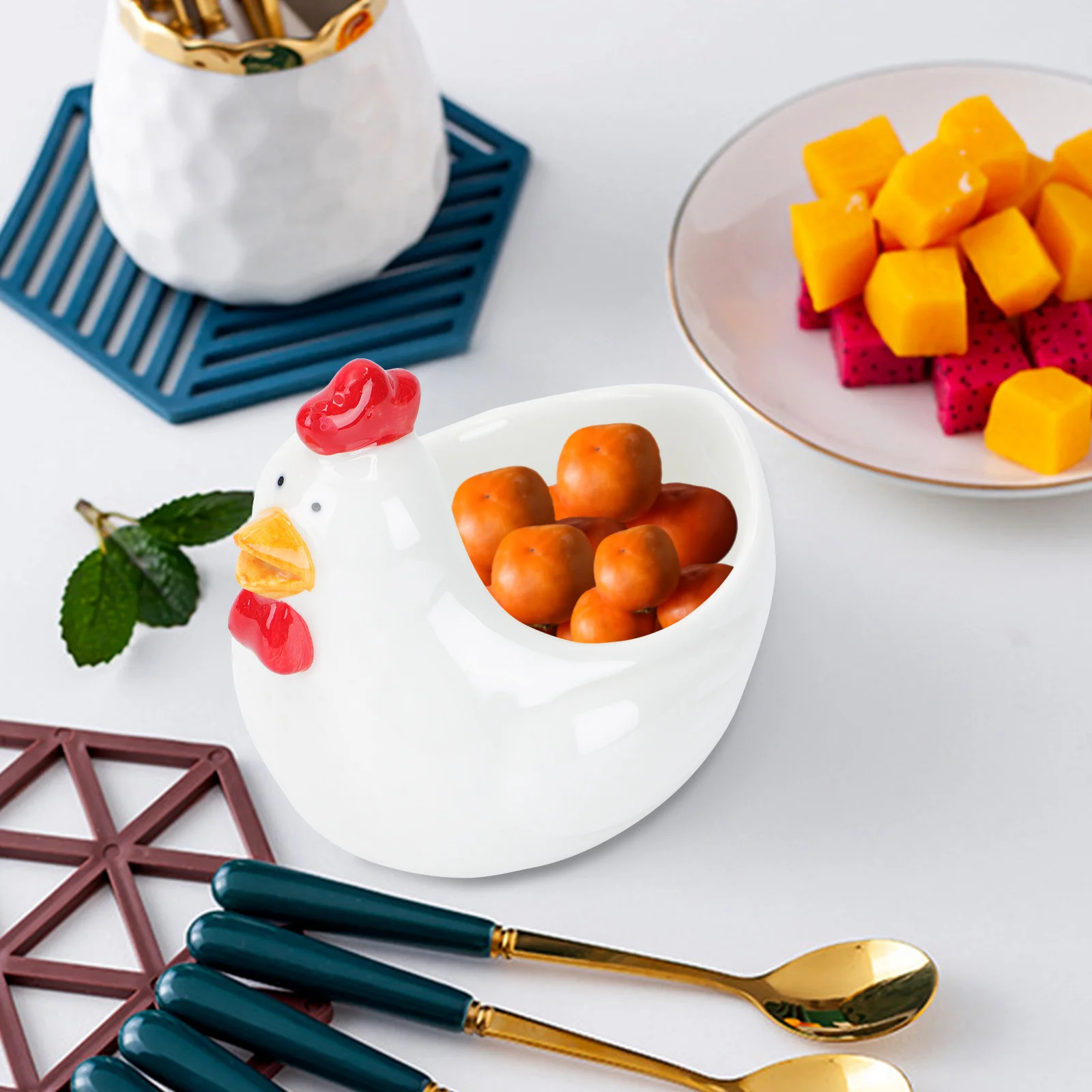 

1Pcs Lovely Ceramic Cockerel Bowl High Temperature Firing Technology for Everyday Use and Special Occasions Dinner Plate