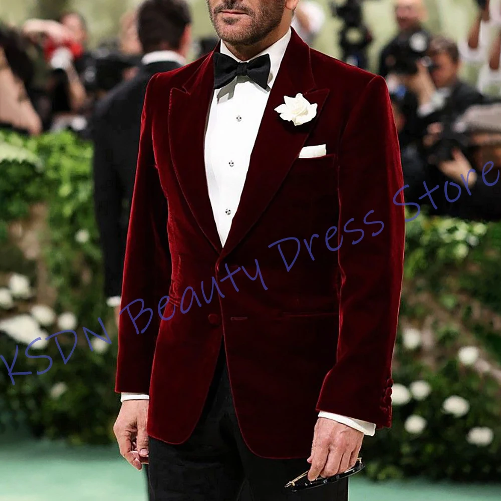 

Роскошные мужские бордовые бархатные костюмы из 2 предметов (куртка + брюки), однобортный пиджак с остроконечными лацканами, официальная одежда для вечернего случая