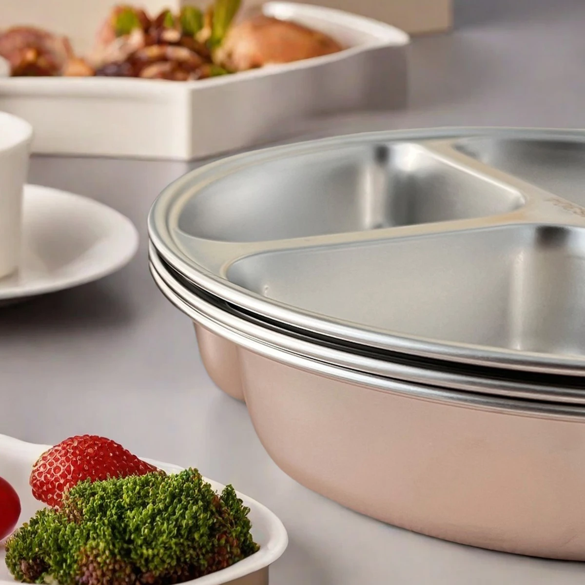 WORTHBUY Round 304 Stainless Steel Dinner Plate 3 Compartments Food Plate Tray Kitchen Food Container Cute Divided Dining Plate
