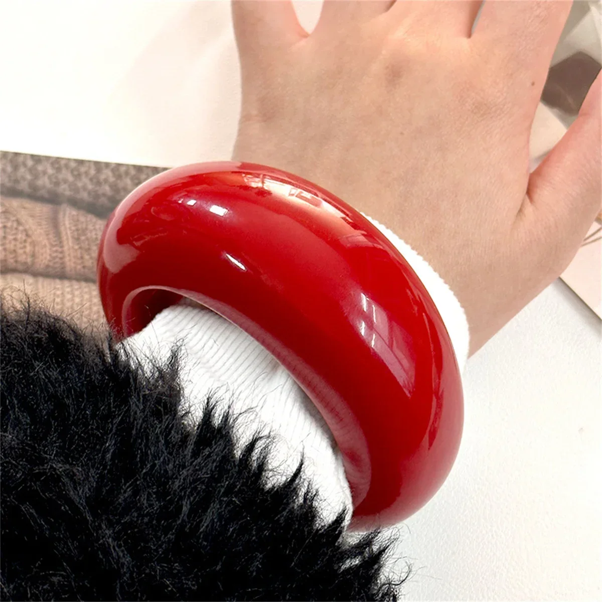 الكلاسيكية والممتعة الجديدة أبيض وأسود التباين اللون هندسية سميكة الراتنج سوار كبير عطلة مجوهرات الهيب هوب سوار بسيط #4