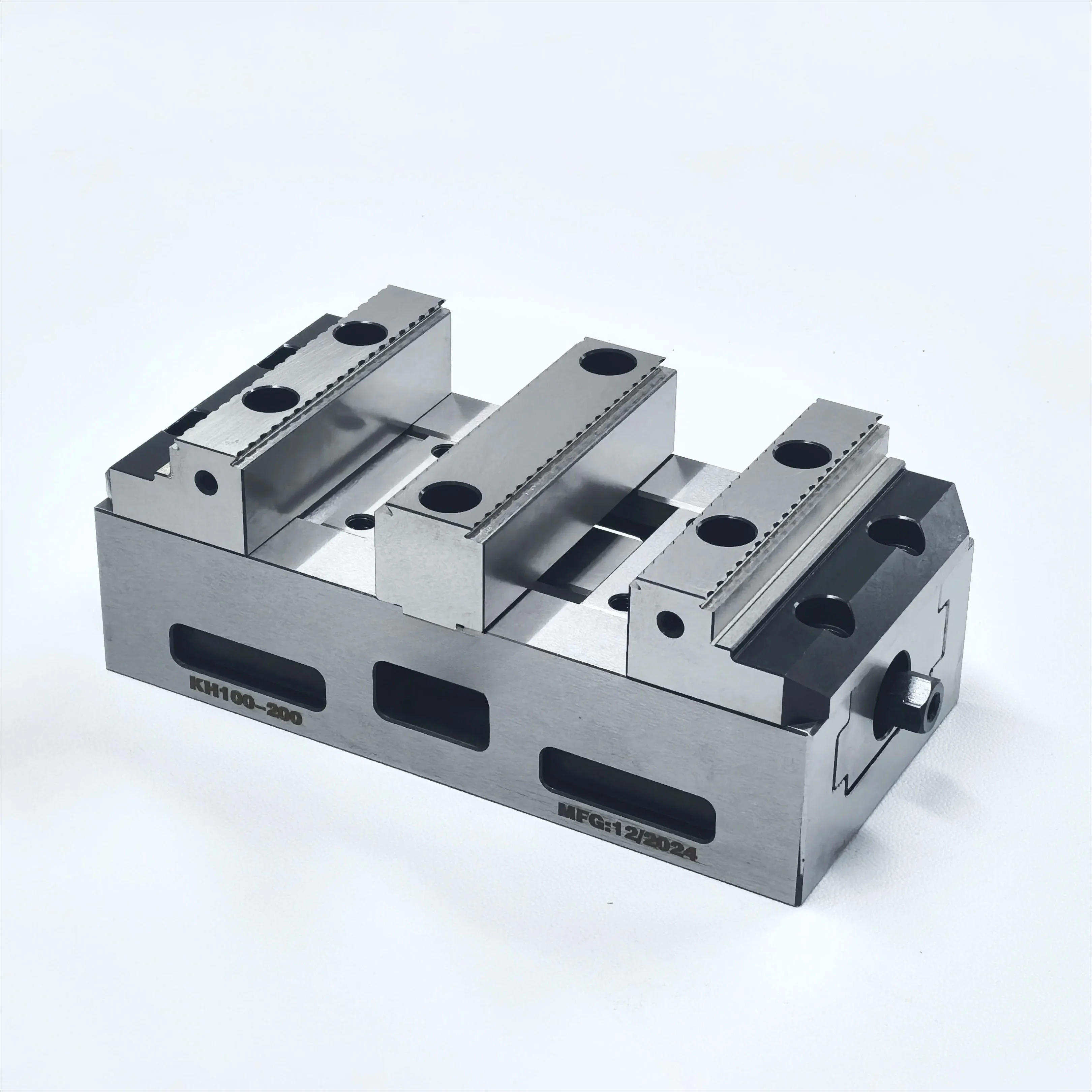 

KH100-200D Heavy-duty Double Station Vise Precision 2-Station Self Centering Vice for CNC Milling