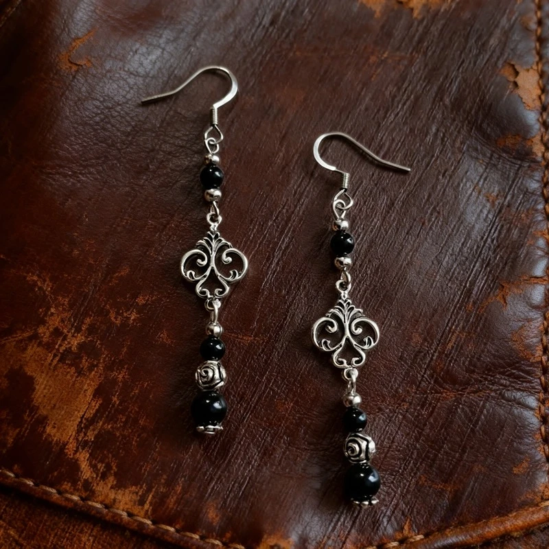 Gothic Victorian Black Stone Beaded Hollowed-out Auspicious Cloud Earring for Women Halloween Charm Witch Jewelry Bohemian Gift
