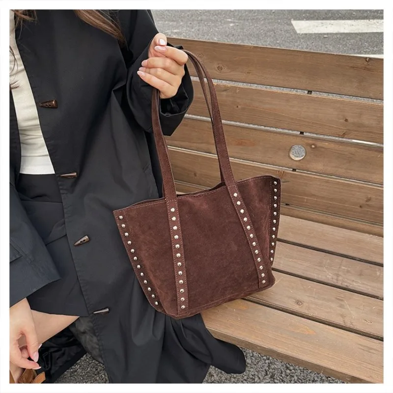 

Elegant Designer Work Diaper Bag Women Luxury Leather Tote Large Capacity Stylish Crossbody Handbag For The Sophisticated