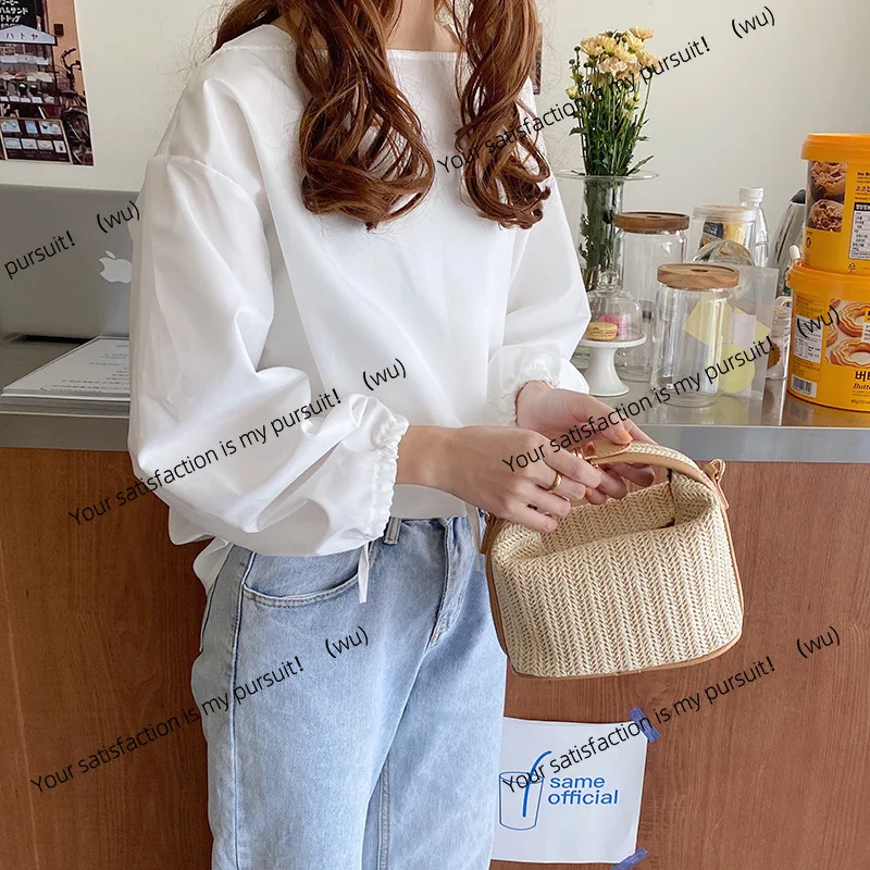 Grass woven small bag casual women's bag portable shoulder messenger bag