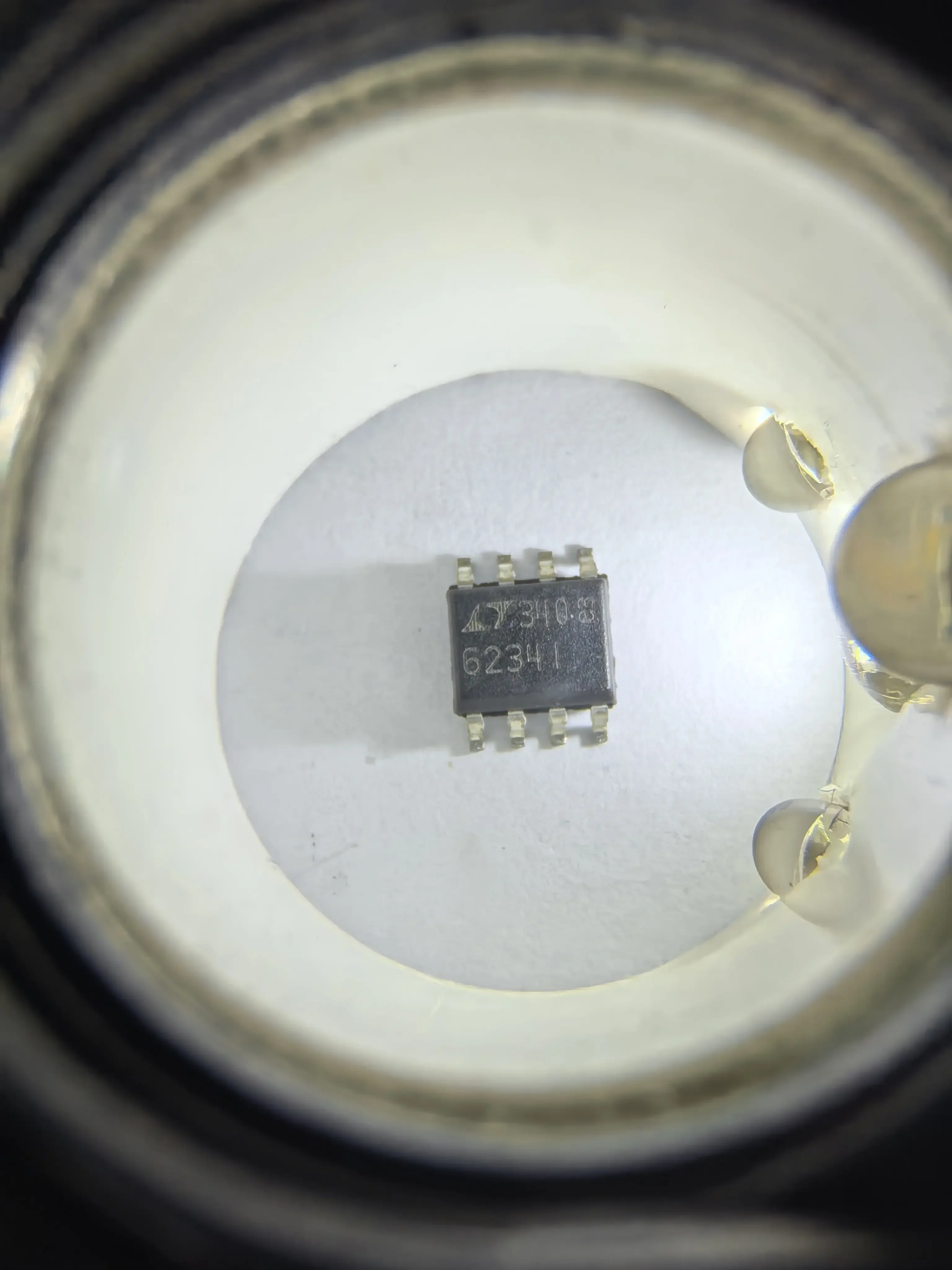 LT6234CDD LT6234IDD LT6234CS8 LT6234IS8 LT6234 - 60MHz, Rail-to-Rail Output, 1.9nV/rtHz, 1.2mA Op Amp Family