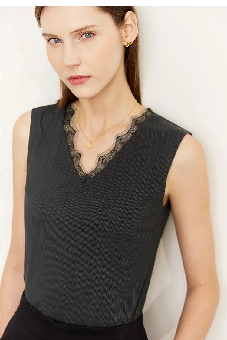 Amii Damen Tanktop 2026 Sommer Neu Spitzenbesatz V-Ausschnitt Strick Ärmelloses Top Schlanke Passform Lässiges Layering-Cami für Frauen 12612031 – Detail 22