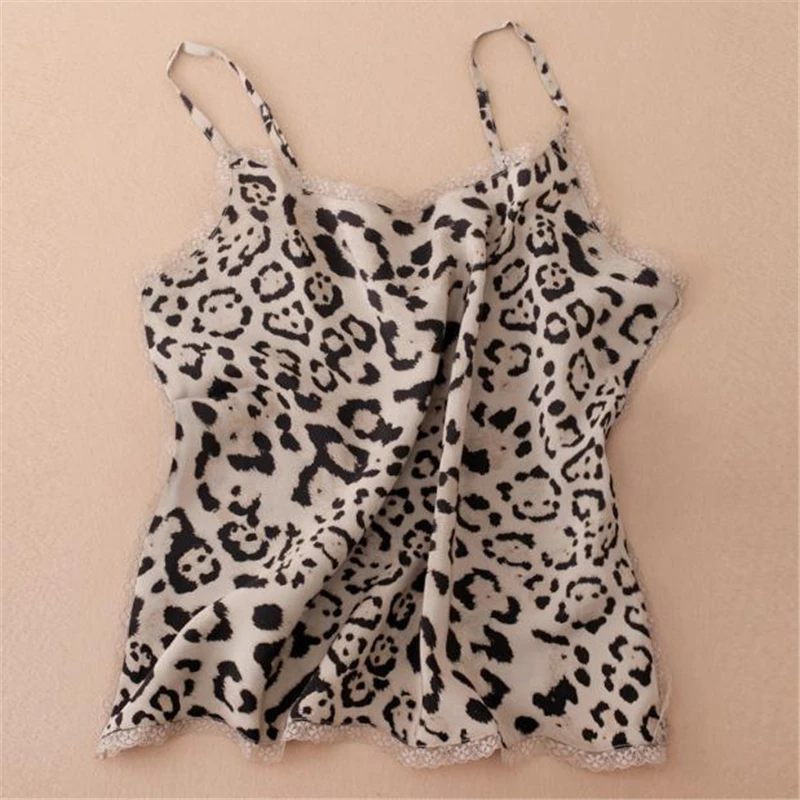 

100% Silk Leopard Tanks Female Summer Hot Sale Thin Silk Tees Woman Breathable Tops Women Camis Gilet