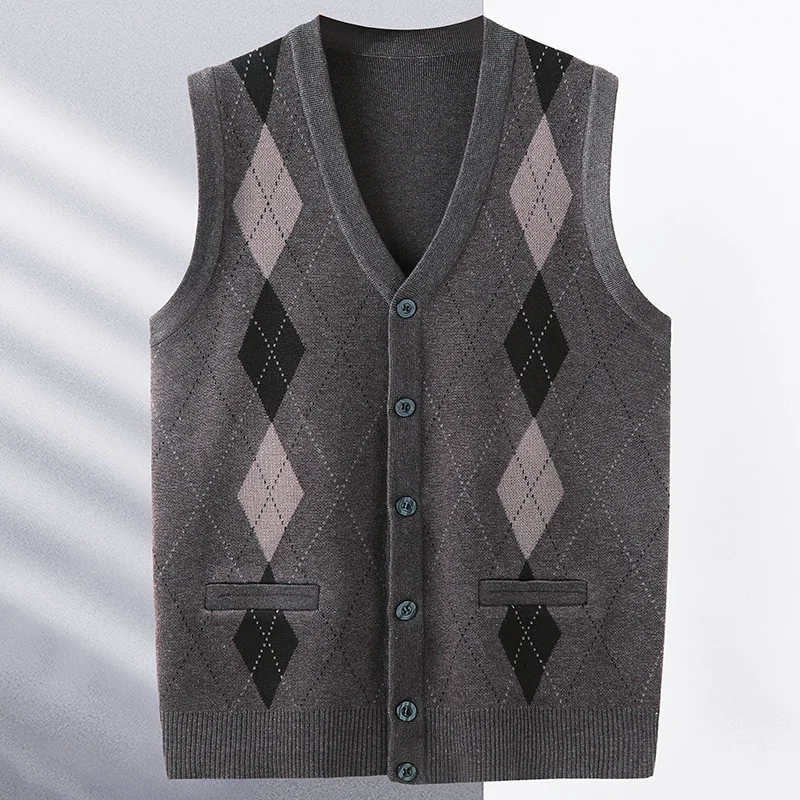 

2024 Autumn Winter New Men's Casual Cardigan Vest Male Plaid Knitted Vest Jackets Men Sweater Sleeveless Outer Wear Tops G355