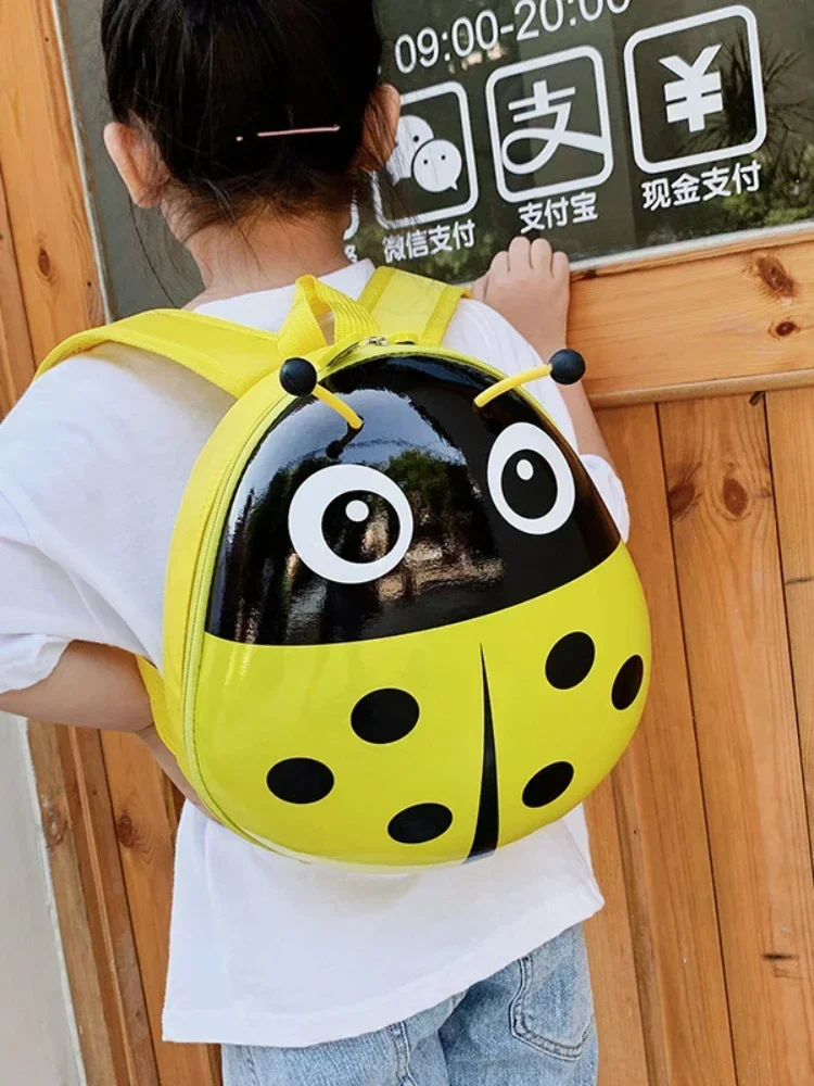 Foreign Style Ladybug Backpacks 2024 New Eggshell Children\'s Bag Pattern Kindergarten Boys and Girls Students Class Backpack