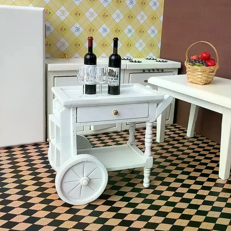 1Pcs 1: 12 Dollhouse White Wooden Meal Driver Cart Model Funiture Accessories For Doll House Decor Kids Pretend Play Toys Gift