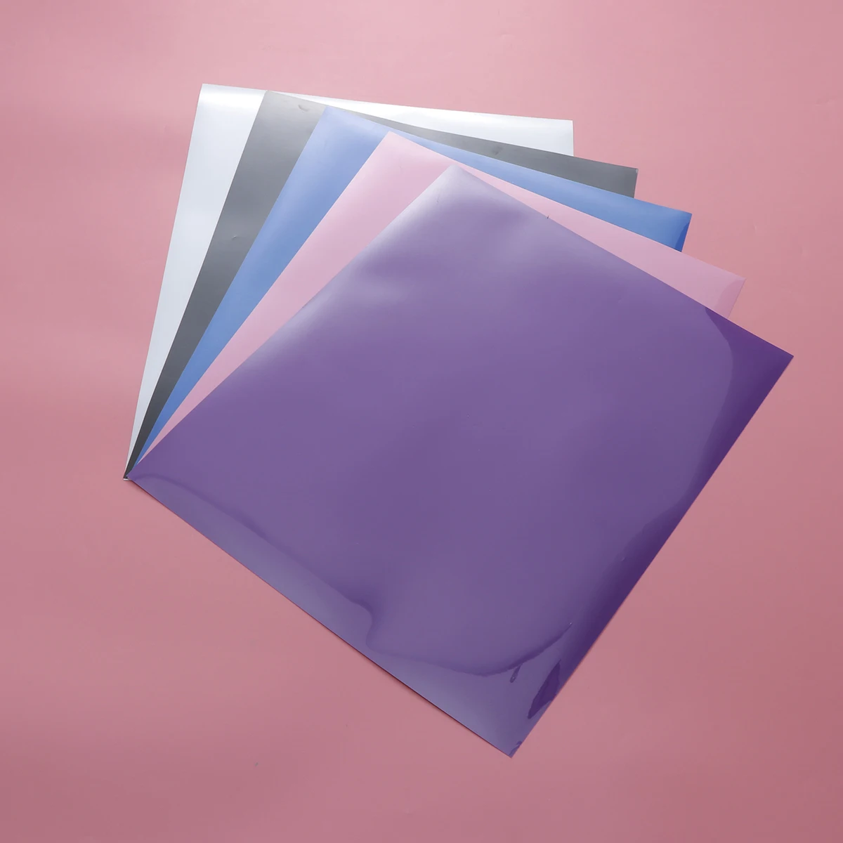 

5pcs DIY PU 25x30.5cm Heat Transfer Vinyl HTV Vinyl Film for T-Shirts Sports Clothing Bags Other Garments and Fabrics (Assorted