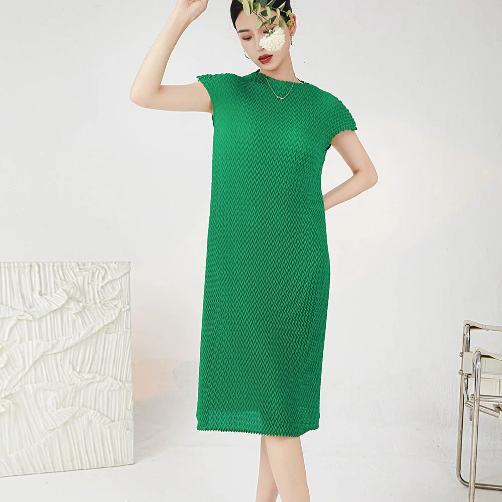 

Miyake Pleated Dress for Women's Spring and Summer New Style Semi High Neck Versatile Medium Long Versatile Straight Tube Skirt
