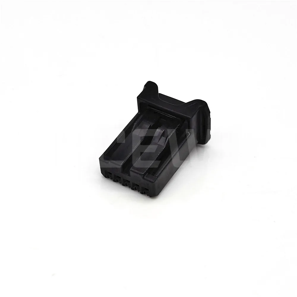 

New original high-quality 4A1362-0001 automotive component connector plug