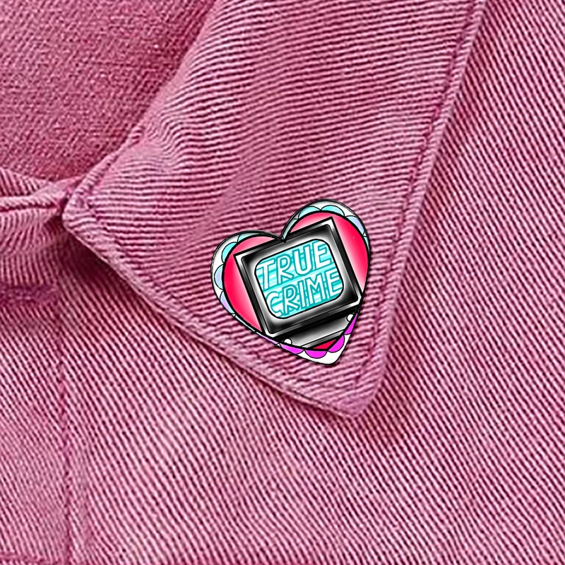 True Crime Love pin Funny Brooches Shirt Lapel Cute Badge Cartoon Jewelry Gift for Lover Girl Friends