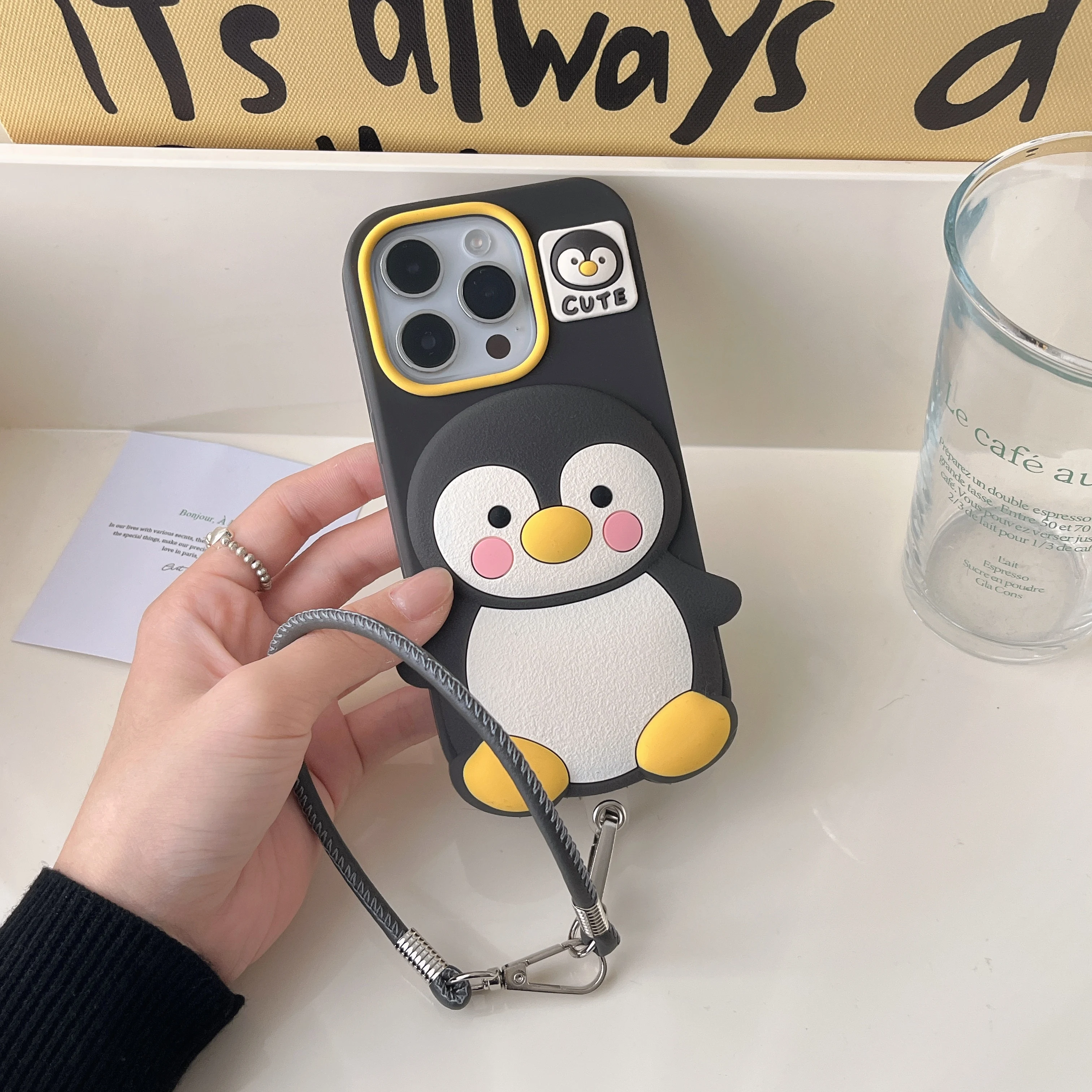 3D Cartoon Cute Penguin's Embrace Soft Silicon Phone Case for iphone 16 Promax  15 14 13  Protective Cover  New Year Lucky Gift