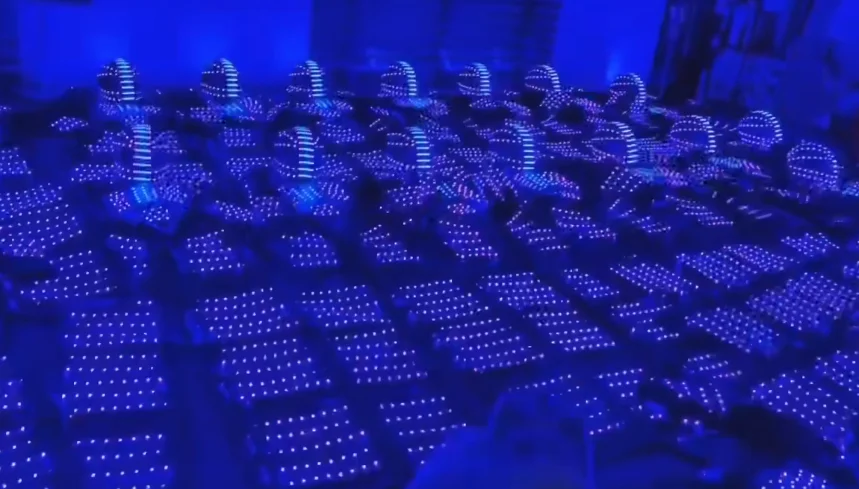 Tuta da ballo Robot per spettacoli di feste Festival di musica elettronica DJ Show Party trampoli Walker LED Lights Costumes