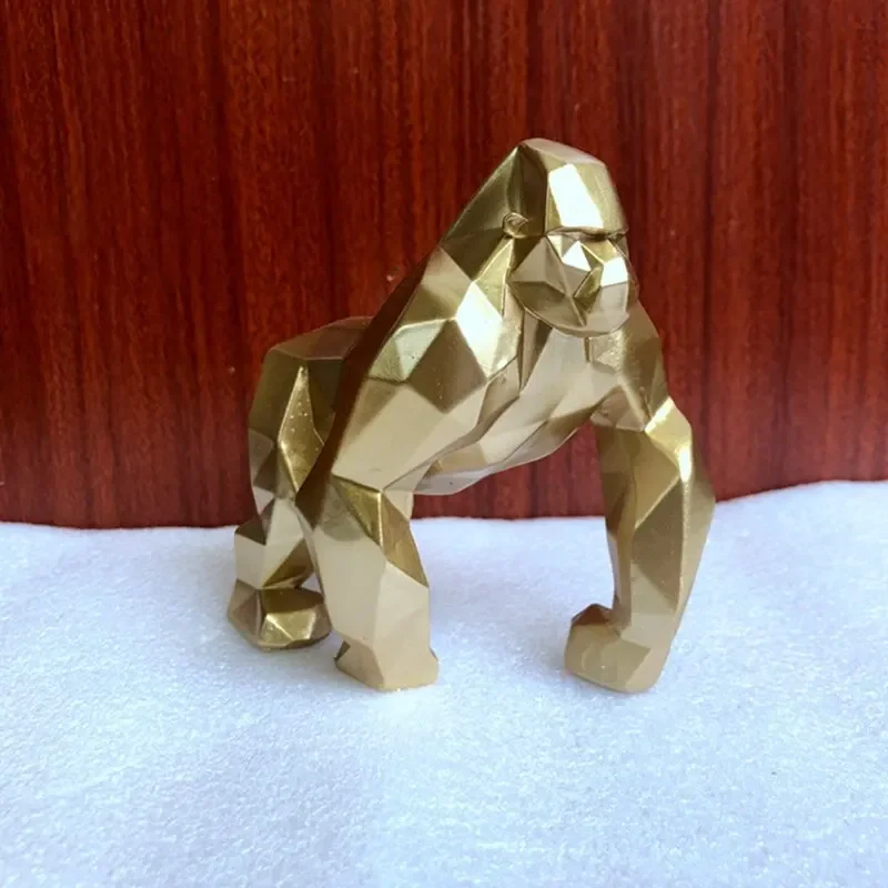 Geometric giant garden animal model, fiberglass gorilla sculpture outdoor decoration