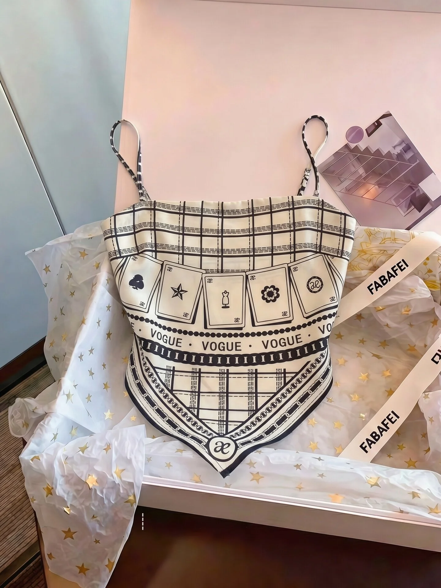 retro-modern-poker-card-strapless-short-sleeveless-top-women's-summer-slimming-bony-exposure-casual-wear-original-design