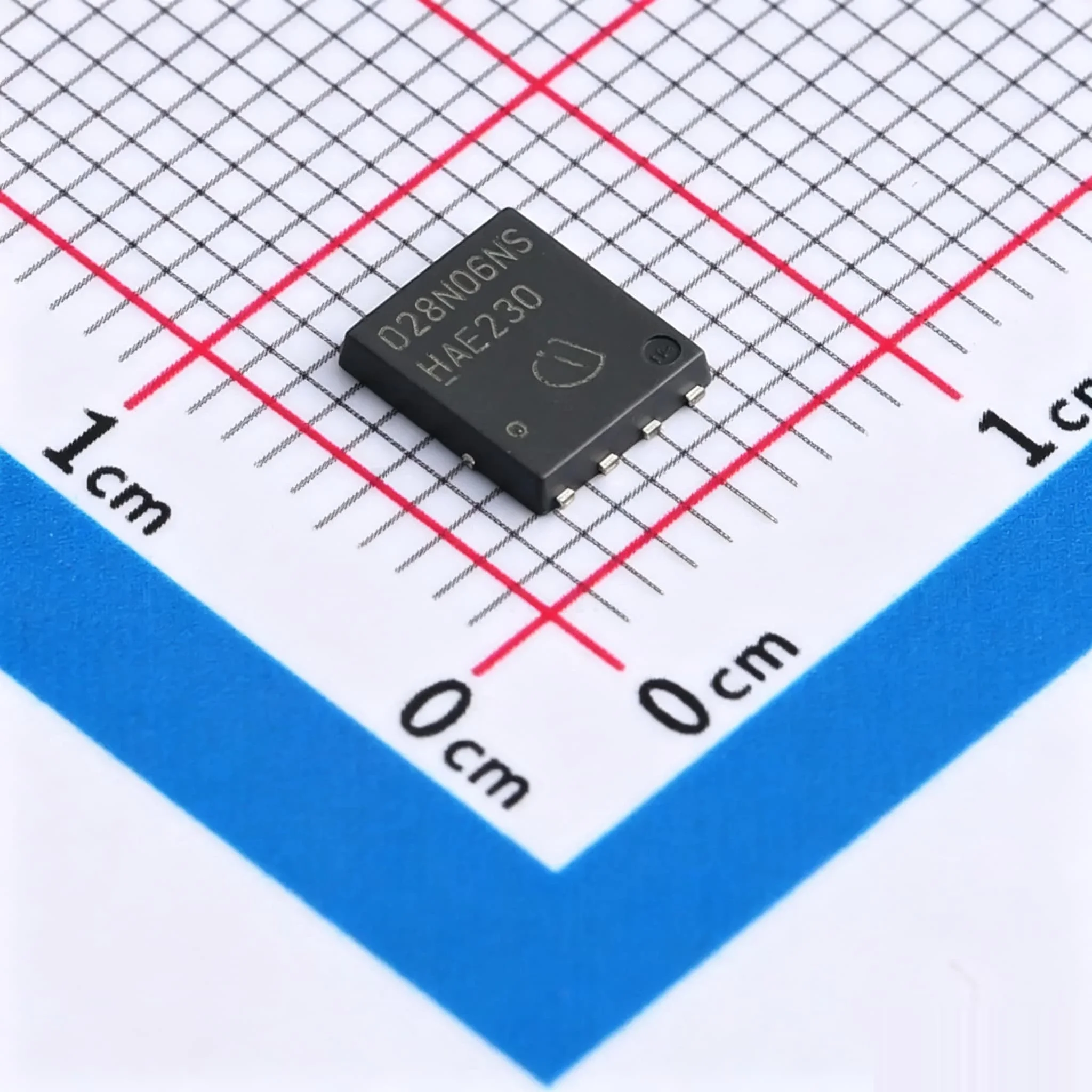 100% New 5/30PCS BSC028N06NS 028N06NS BSC050NE2LS 050NE2LS QFN-8 Chip
