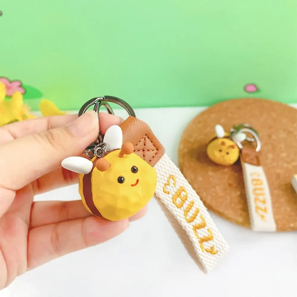 Fashion Plush Bee Keychain Stuffed Dolls Hanging Ornament Bag Pendant Backpack Key Chain Bag Accessories