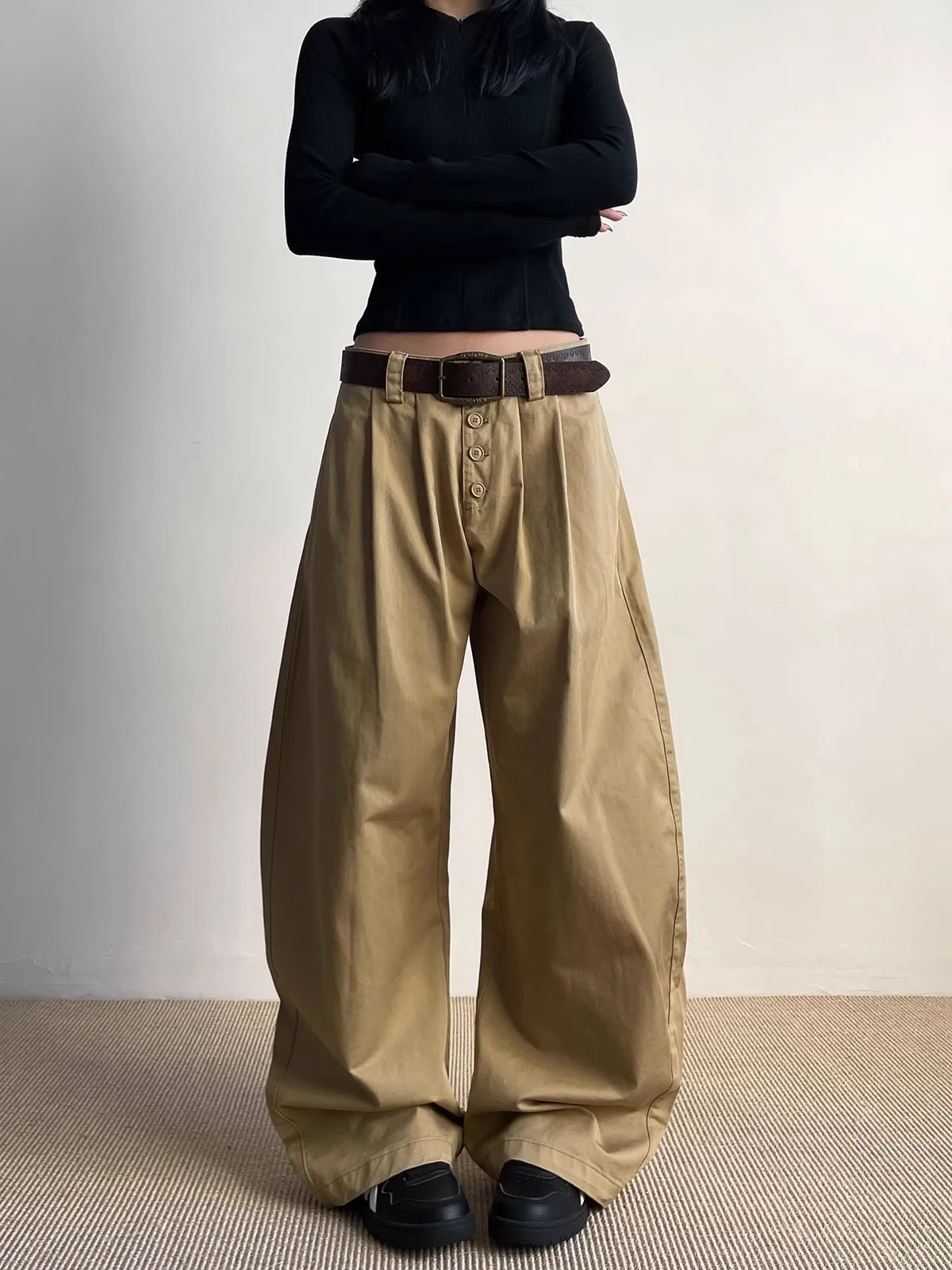 

Повседневные брюки в американском стиле ретро с пуговицами и ножом, свободные брюки для женщин и мужчин, мешковатые утягивающие дизайнерские повседневные брюки, прямые брюки