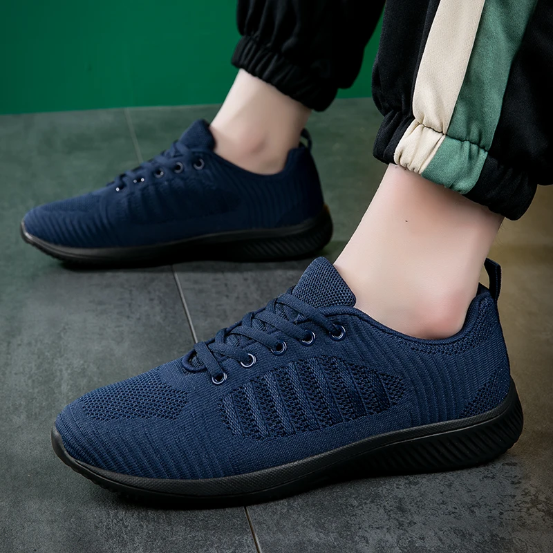 Casual and Comfortable Shoes Couples Black Sports Shoes, Men's Fashion Men's Vulcanized Flat Shoes Driving Shoes Running Shoes