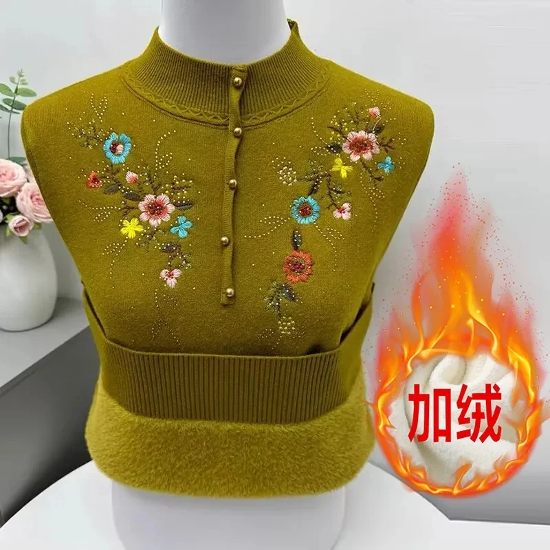 Mother's Winter Plush Thicken Sweater Elderly Women Embroidered Pullover Sweater Casual Large Size Knitted Jumper Feminia 5XL