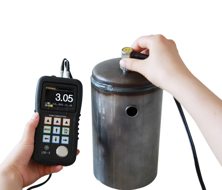 YUSHI المحمولة UM-4 مقياس السماكة الرقمي شاشة LED عالية الدقة